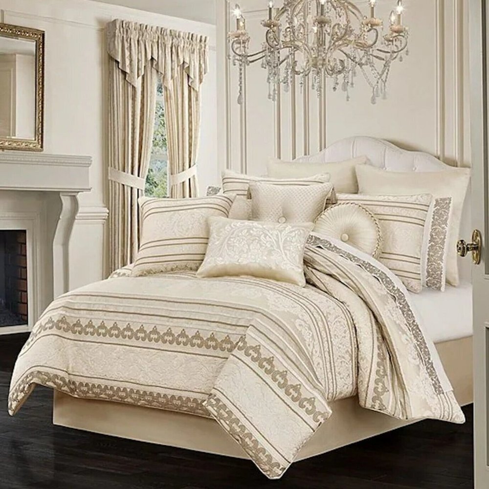 NWT NEW J. QUEEN New York SOMERSET Euro Sham 26 X 26 100% Polyester MSRP: $80